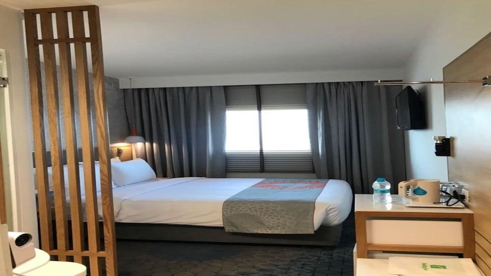 Holiday Inn Express Nashik Indira Nagar By Ihg Экстерьер фото